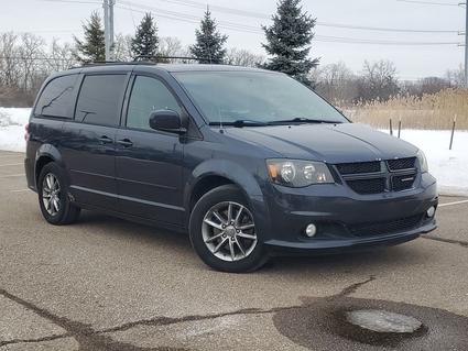 2014 Dodge Grand Caravan Clinton Township MI