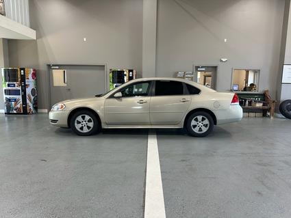 2011 Chevrolet Impala Manchester IA