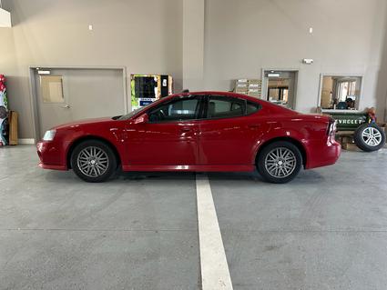 2007 Pontiac Grand Prix Manchester IA