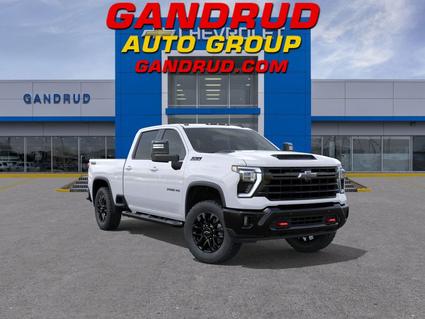 2025 Chevrolet Silverado Green Bay WI