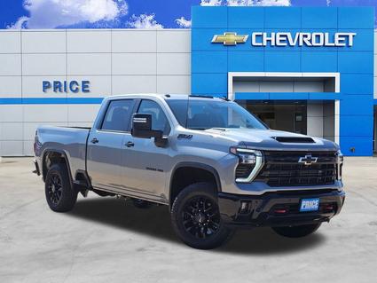 2026 Chevrolet Silverado Pleasanton TX