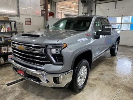 2026 Chevrolet Silverado Hazel Green WI