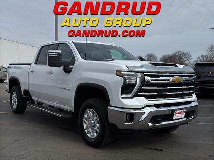 2024 Chevrolet Silverado Green Bay WI