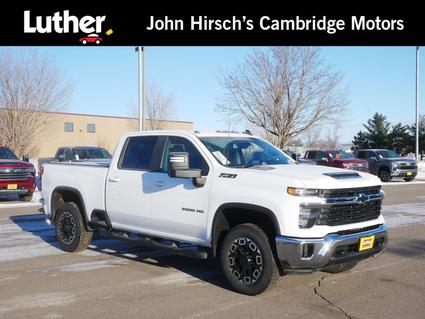 2024 Chevrolet Silverado Cambridge MN
