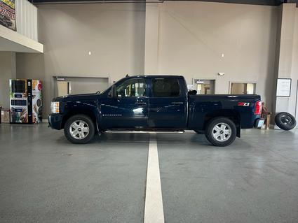2007 Chevrolet Silverado Manchester IA