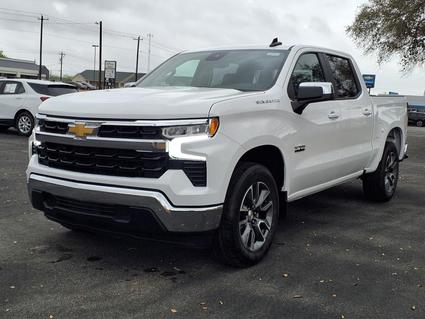 2025 Chevrolet Silverado La Vernia TX