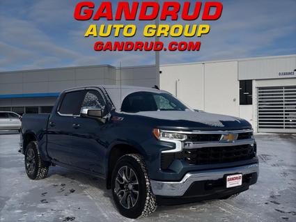 2024 Chevrolet Silverado Green Bay WI