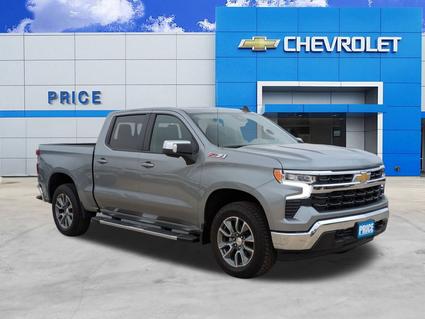 2026 Chevrolet Silverado Pleasanton TX
