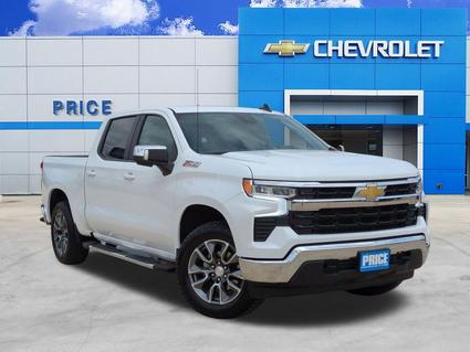 2026 Chevrolet Silverado Pleasanton TX