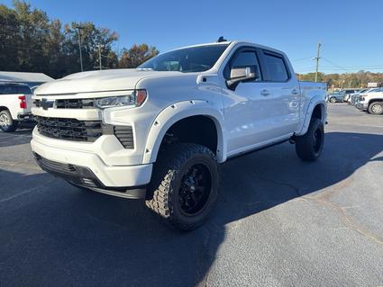 2026 Chevrolet Silverado Manning SC