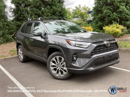 2025 Toyota RAV4 Vero Beach FL