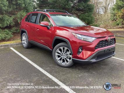 2025 Toyota RAV4 Vero Beach FL