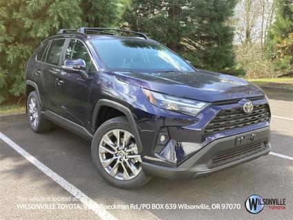 2025 Toyota RAV4 Vero Beach FL