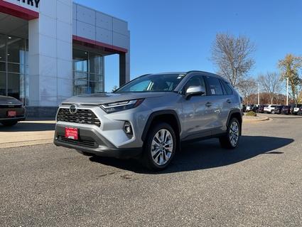 2025 Toyota RAV4 Brainerd MN