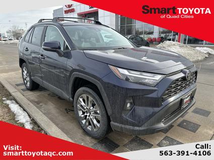 2025 Toyota RAV4 Davenport IA