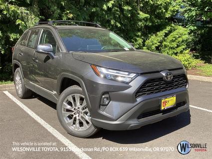 2025 Toyota RAV4 Vero Beach FL