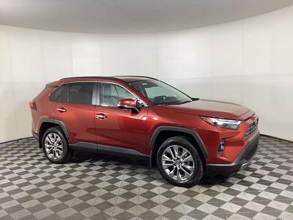 2025 Toyota RAV4 Grandville MI