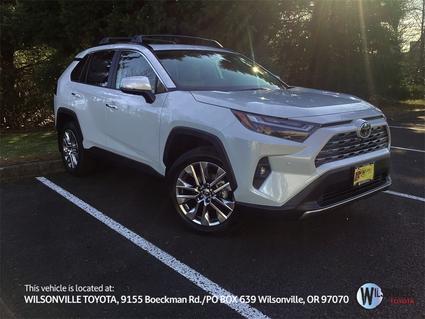 2025 Toyota RAV4 Vero Beach FL