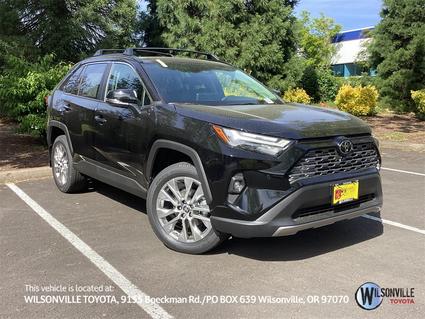 2025 Toyota RAV4 Vero Beach FL