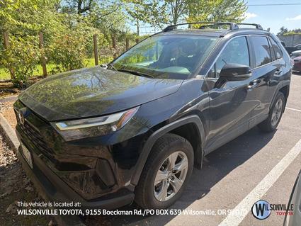 2025 Toyota RAV4 Vero Beach FL