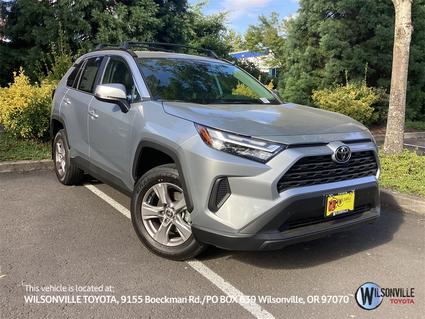 2025 Toyota RAV4 Vero Beach FL