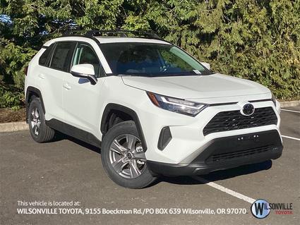 2025 Toyota RAV4 Vero Beach FL