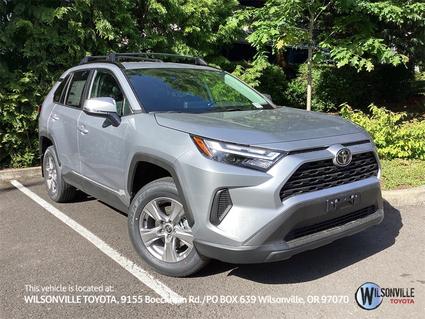 2025 Toyota RAV4 Vero Beach FL