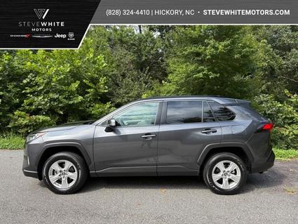 2019 Toyota RAV4 Newton NC