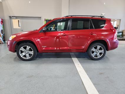 2011 Toyota RAV4 Manchester IA