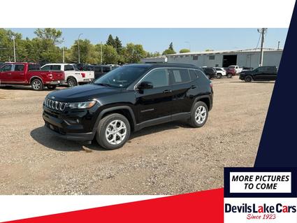 2024 Jeep Compass Devils Lake ND