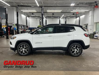 2024 Jeep Compass Green Bay WI
