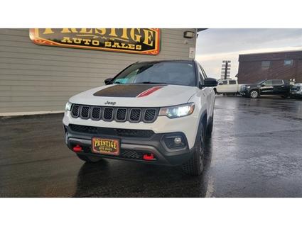 2024 Jeep Compass Spearfish SD