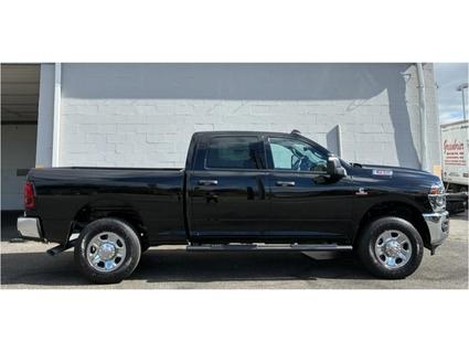 2026 Ram 3500 Lewisburg WV