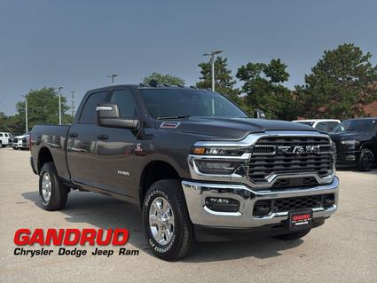 2025 Ram 2500 Green Bay WI