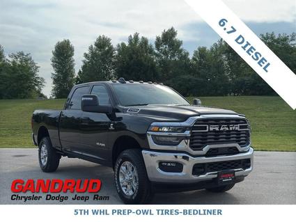 2025 Ram 2500 Green Bay WI