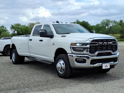 2026 Ram 3500 Pleasanton TX