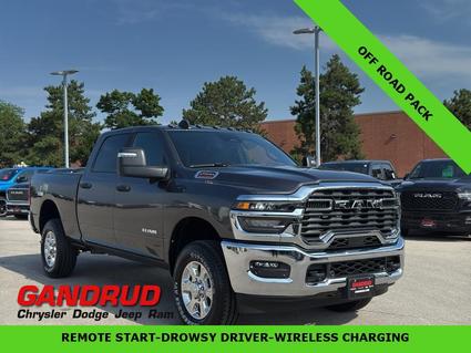 2025 Ram 2500 Green Bay WI