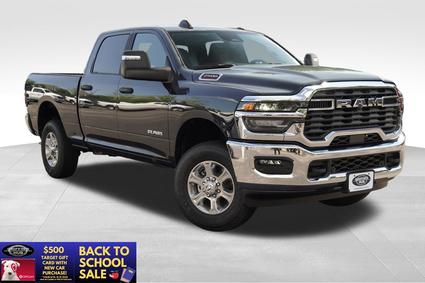 2025 Ram 2500 Milwaukee WI