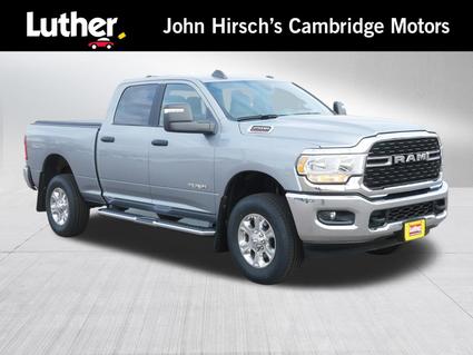 2024 Ram 2500 Cambridge MN