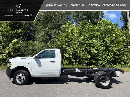 2022 Ram 3500 Chassis Newton NC