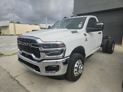 2026 Ram 3500 Chassis Clewiston FL