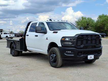 2025 Ram 3500 Chassis Pleasanton TX