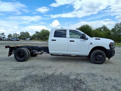 2025 Ram 3500 Chassis Pleasanton TX