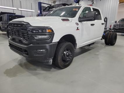 2025 Ram 3500 Chassis Cleveland GA