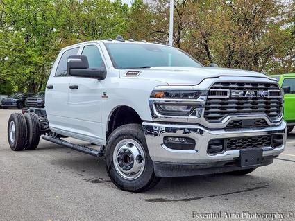 2026 Ram 3500 Chassis Forest Park IL
