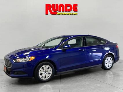 2013 Ford Fusion Hazel Green WI