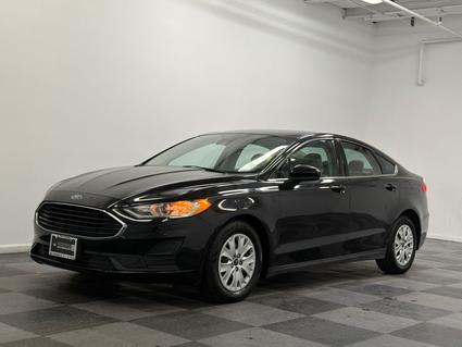 2020 Ford Fusion  