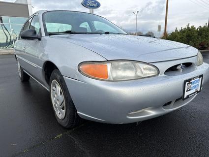 2001 Ford Escort  