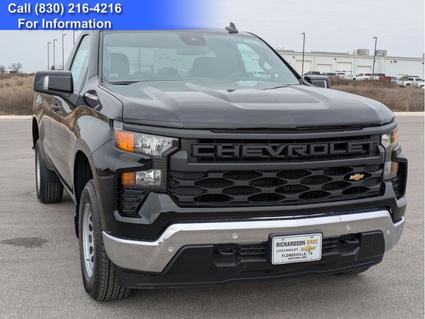 2025 Chevrolet Silverado Floresville TX