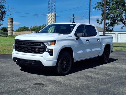 2025 Chevrolet Silverado La Vernia TX